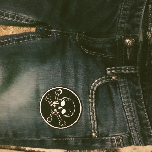 Maurice’s embellished jeans - Picture 3 of 16